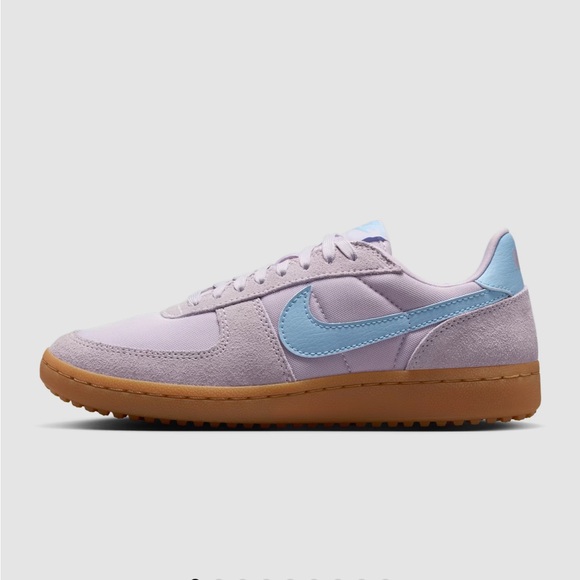 Nike Pastel Purple and Light Blue Sneakers - Picture 5 of 6